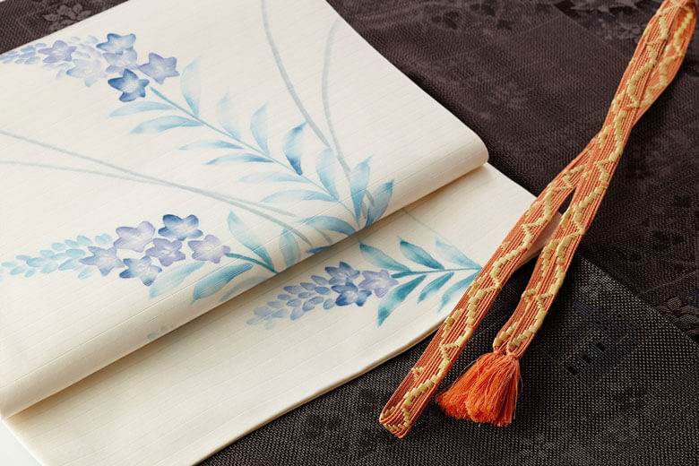 高額買取が狙える本場黄八丈の種類・特徴