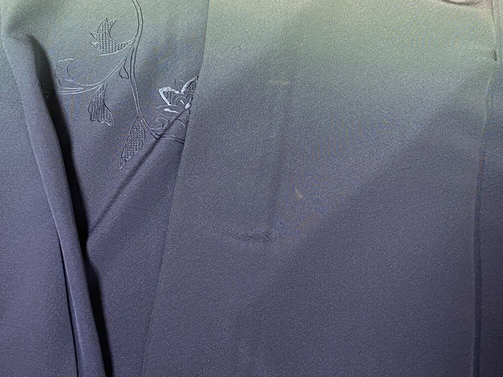 スワトウ訪問着のシミ